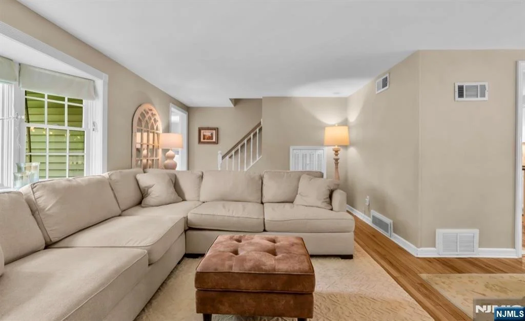 Photo of 105 Bergen