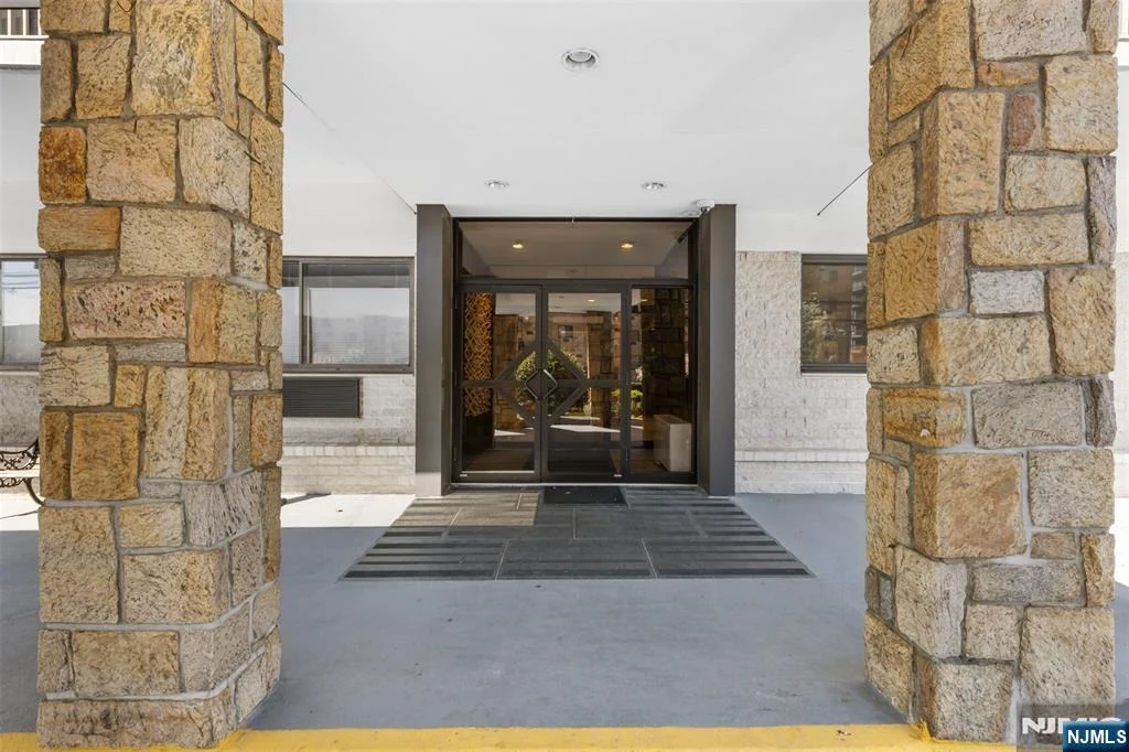 Photo of 235 Prospect