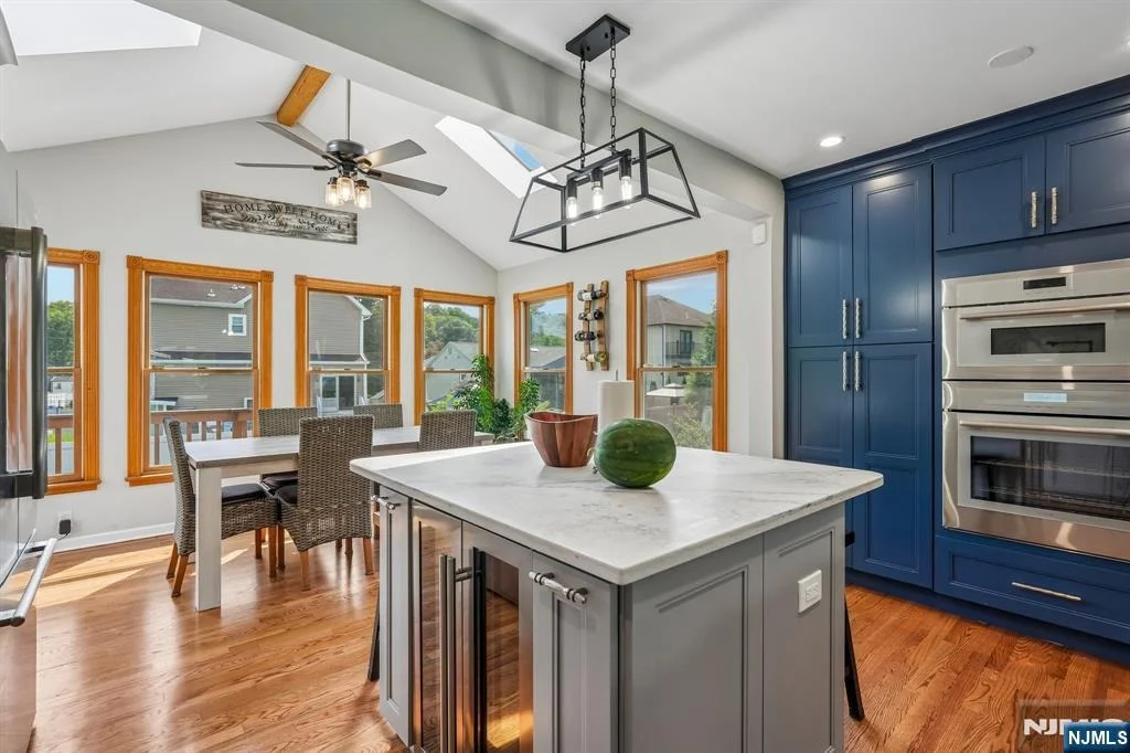 Photo of 122 Maplewood