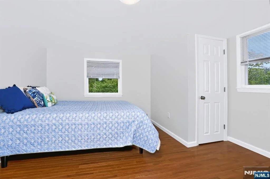 Photo of 30 Highwood