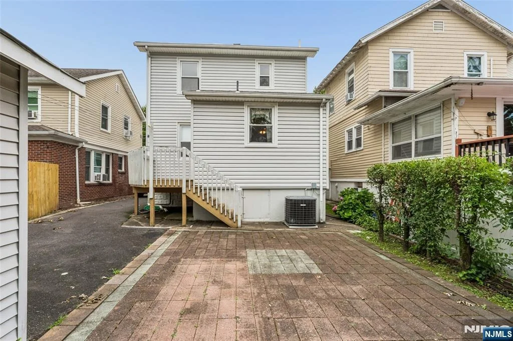 Photo of 23 Princeton