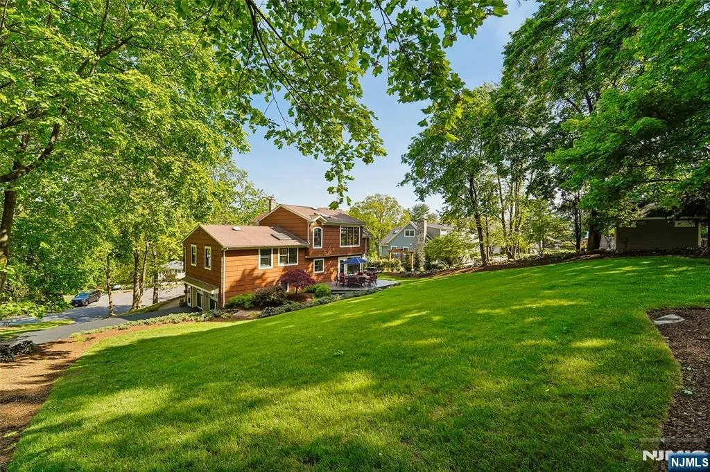 Photo of 95 Knollton