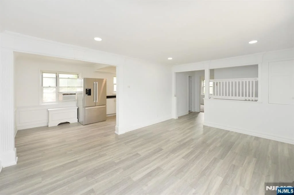 Photo of 451 Heath