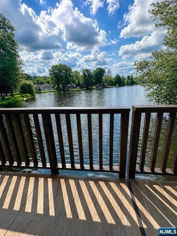 Photo of 75 Lake