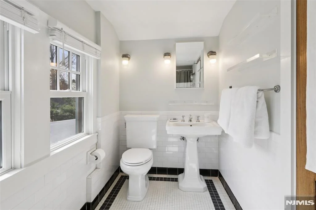 Photo of 512 Ackerman