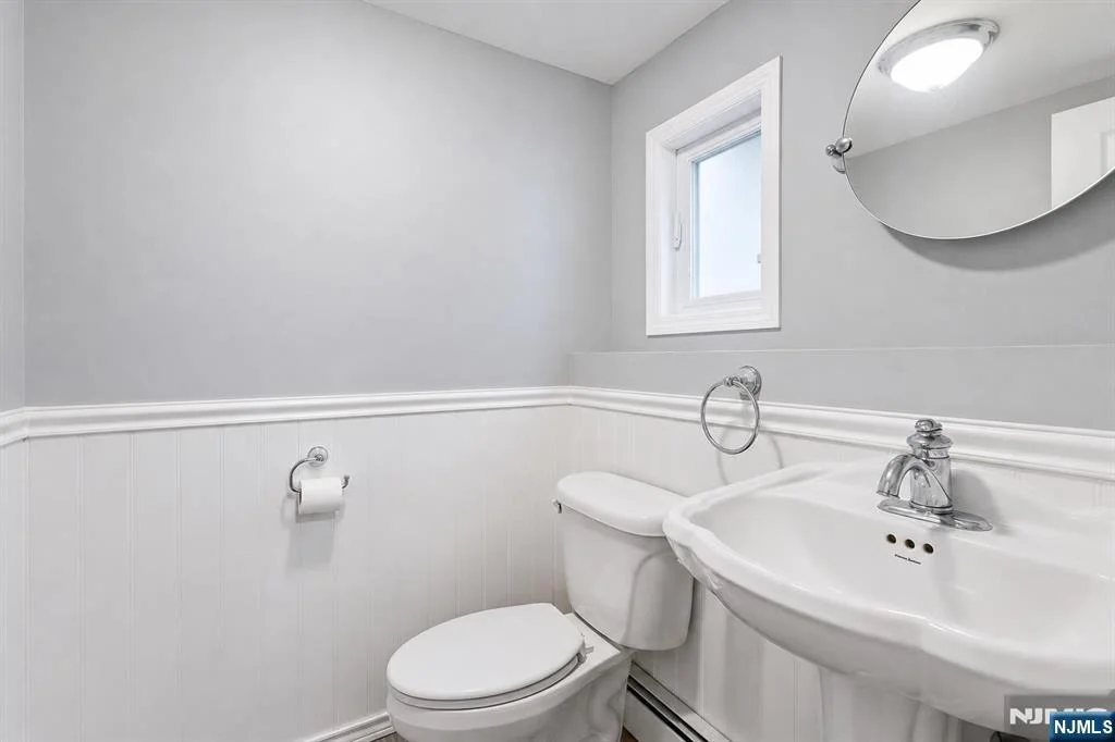 Photo of 1471 Terrill