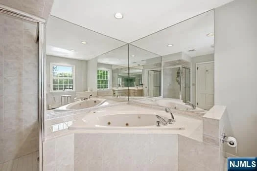 Photo of 376 Lakeview