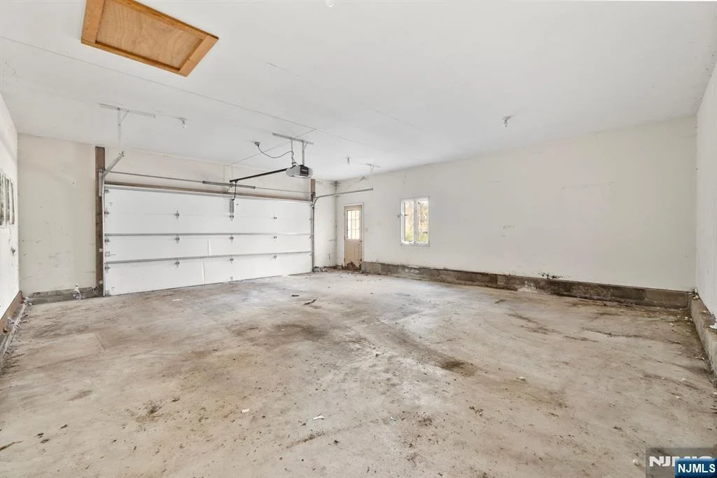 Photo of 20 Hidden Glen