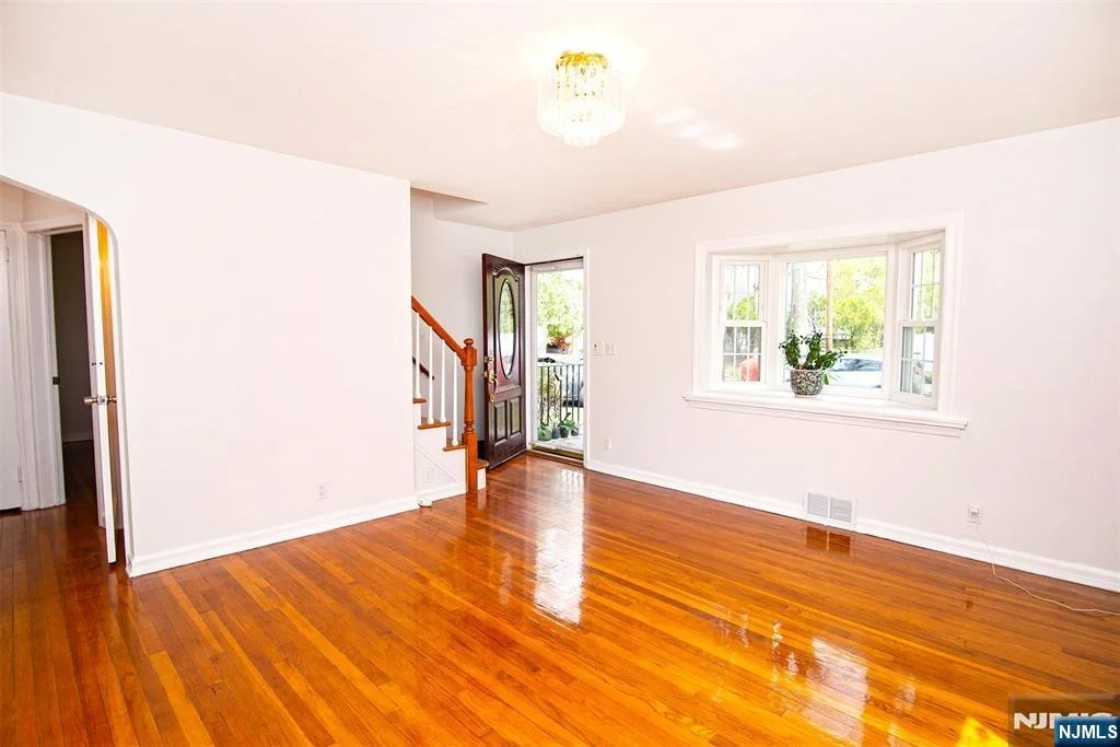 Photo of 352 Billington