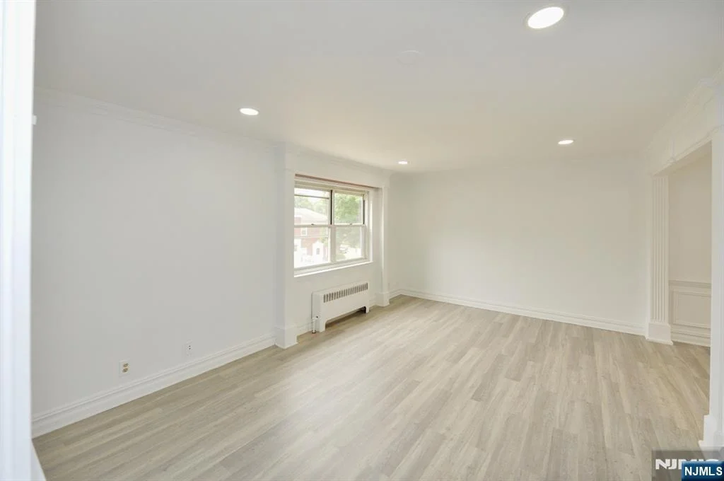 Photo of 451 Heath
