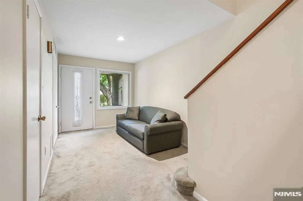 Photo of 220 Mountain View