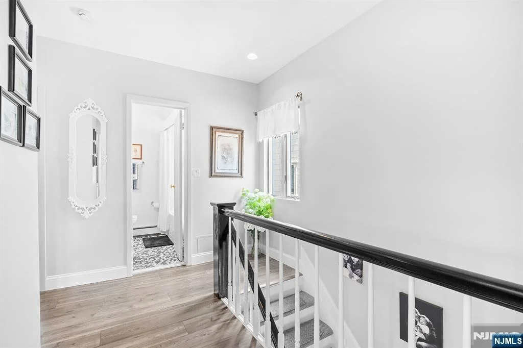 Photo of 1631 Maple