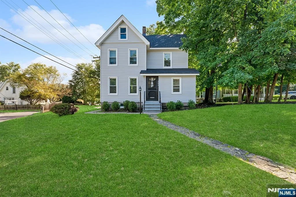 Photo of 191 West