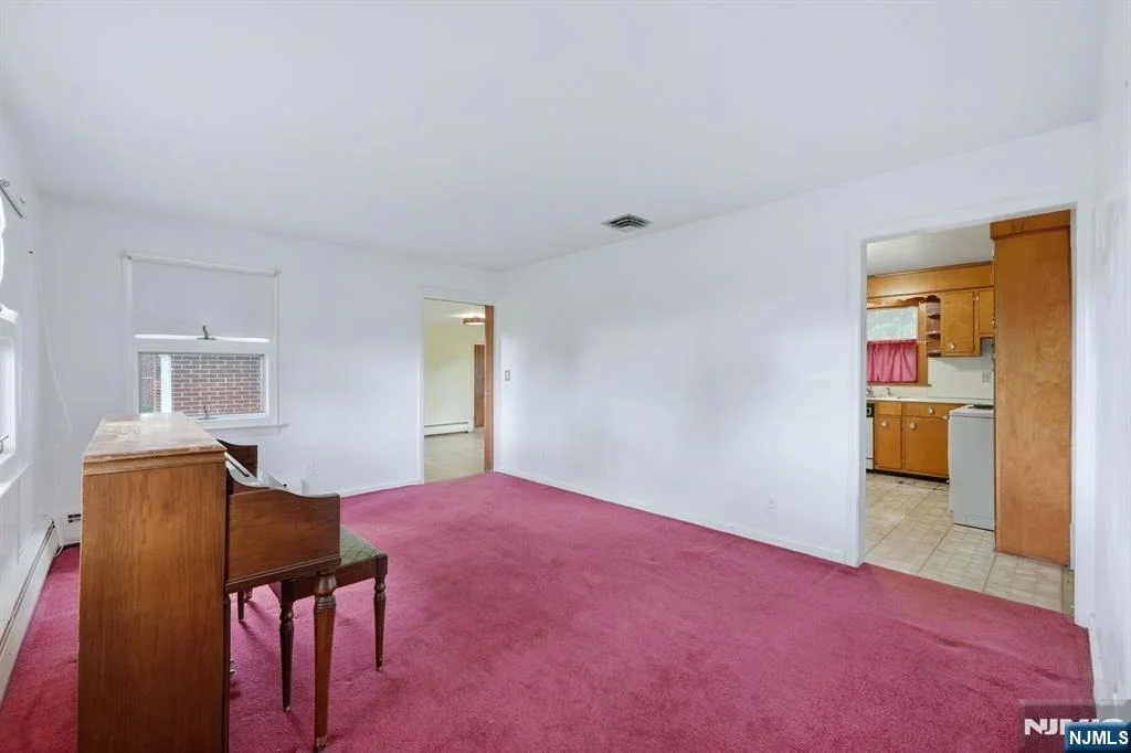 Photo of 23 Glendale