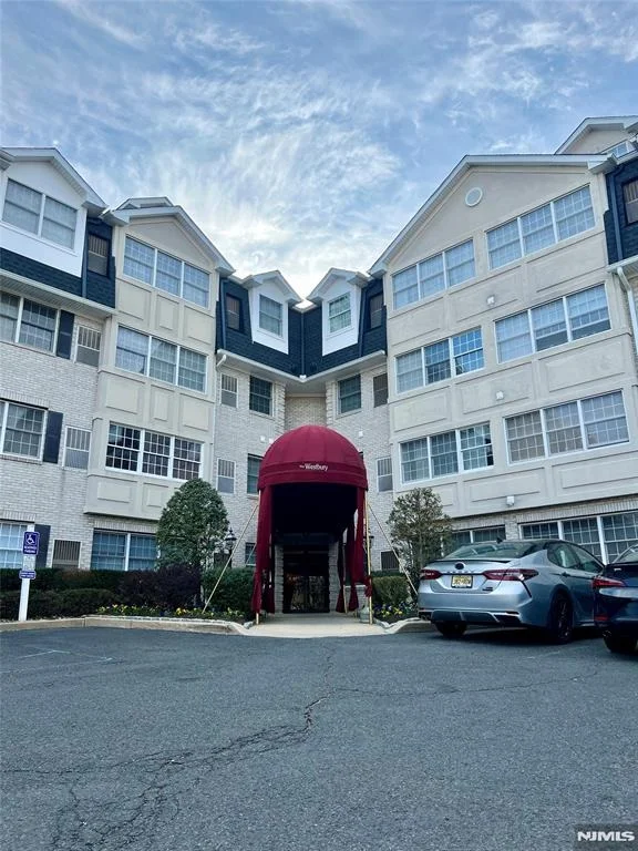 Photo of 131 Clinton