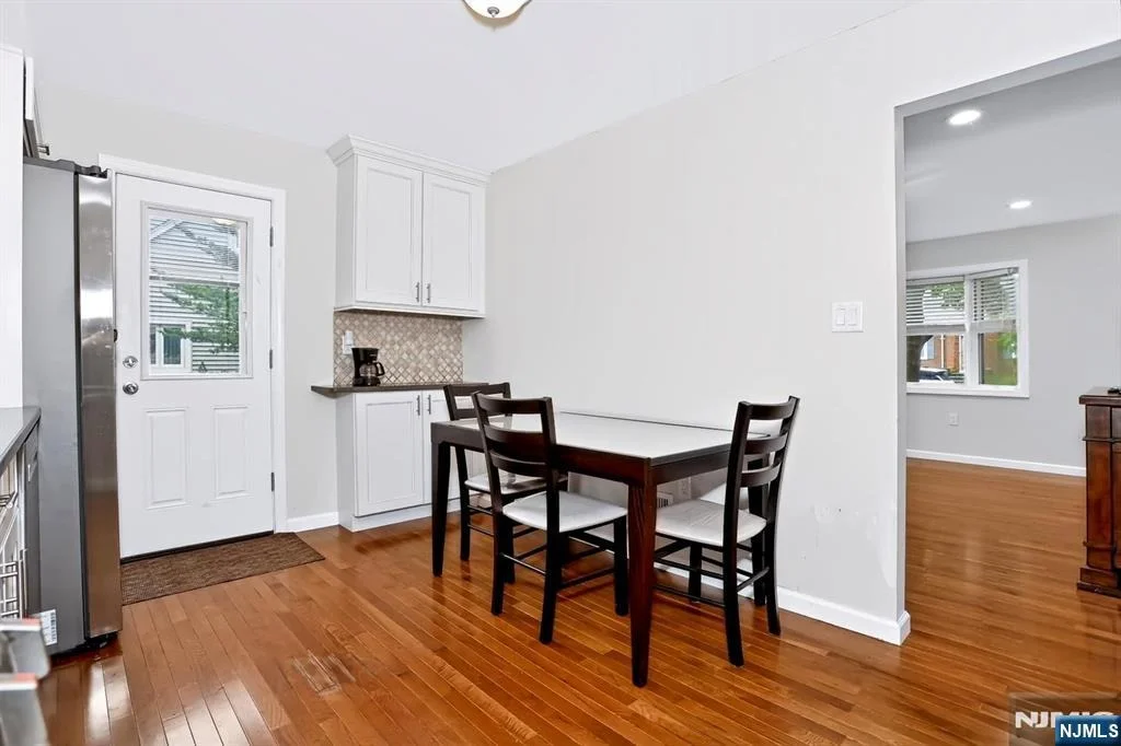 Photo of 30 Highwood