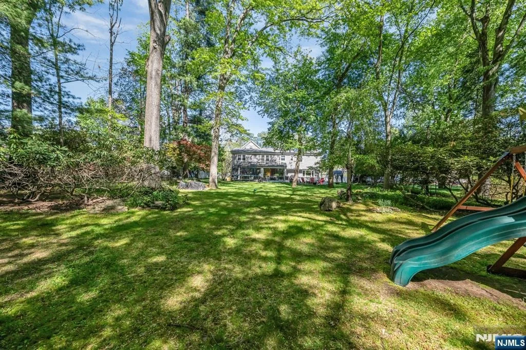 Photo of 433 Piermont