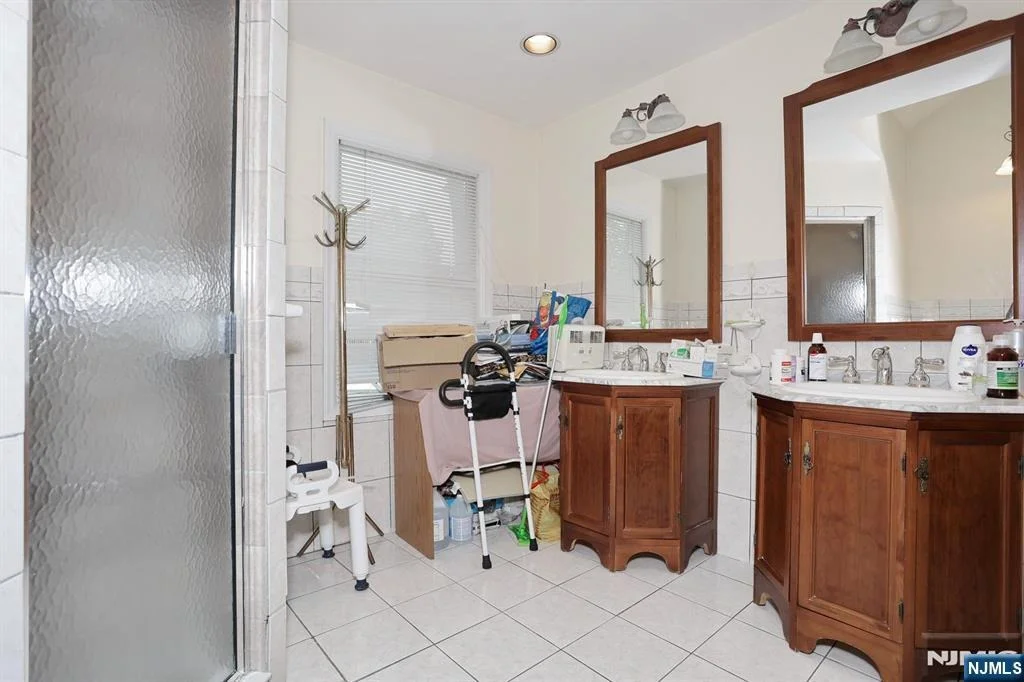Photo of 703 Chadwick