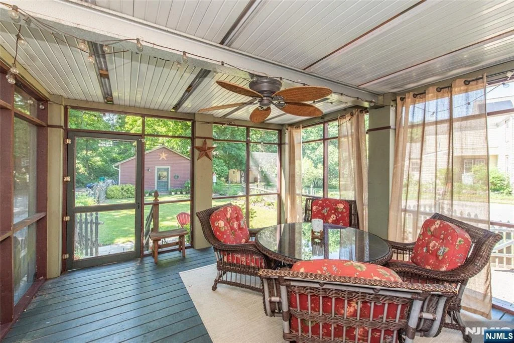 Photo of 35 Brookside