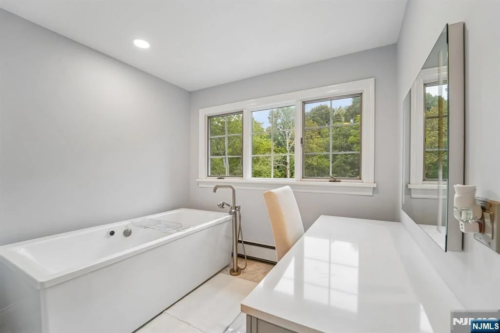 Photo of 580 Brookside