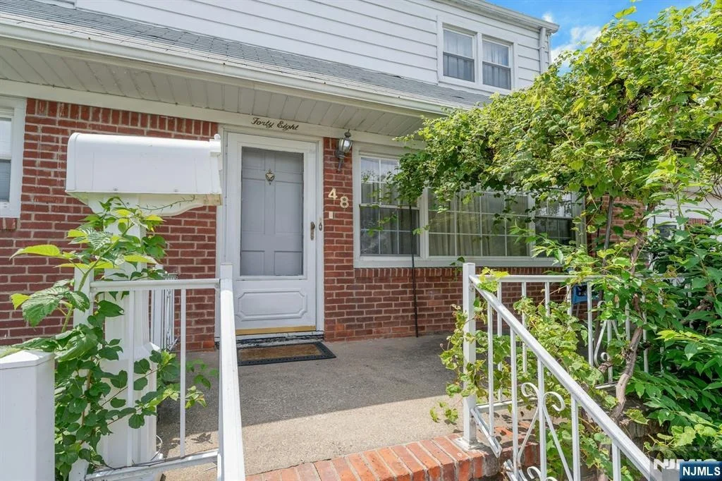 Photo of 48 Doherty