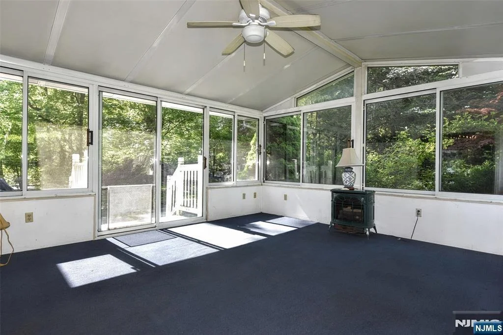 Photo of 255 Park