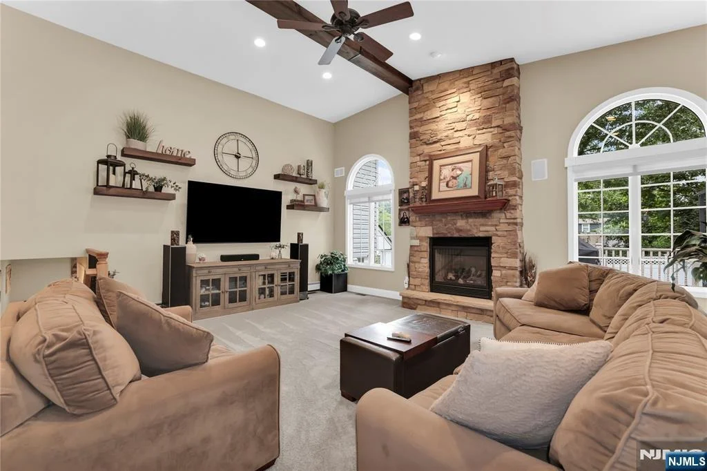 Photo of 14 Beverly