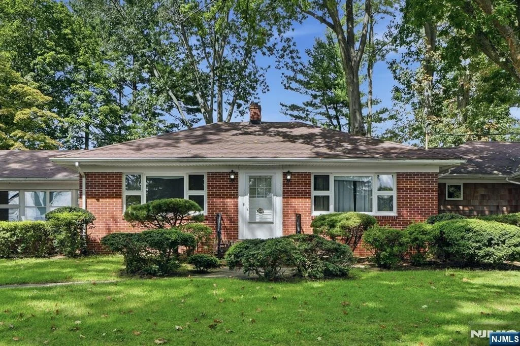 Photo of 23 Glendale
