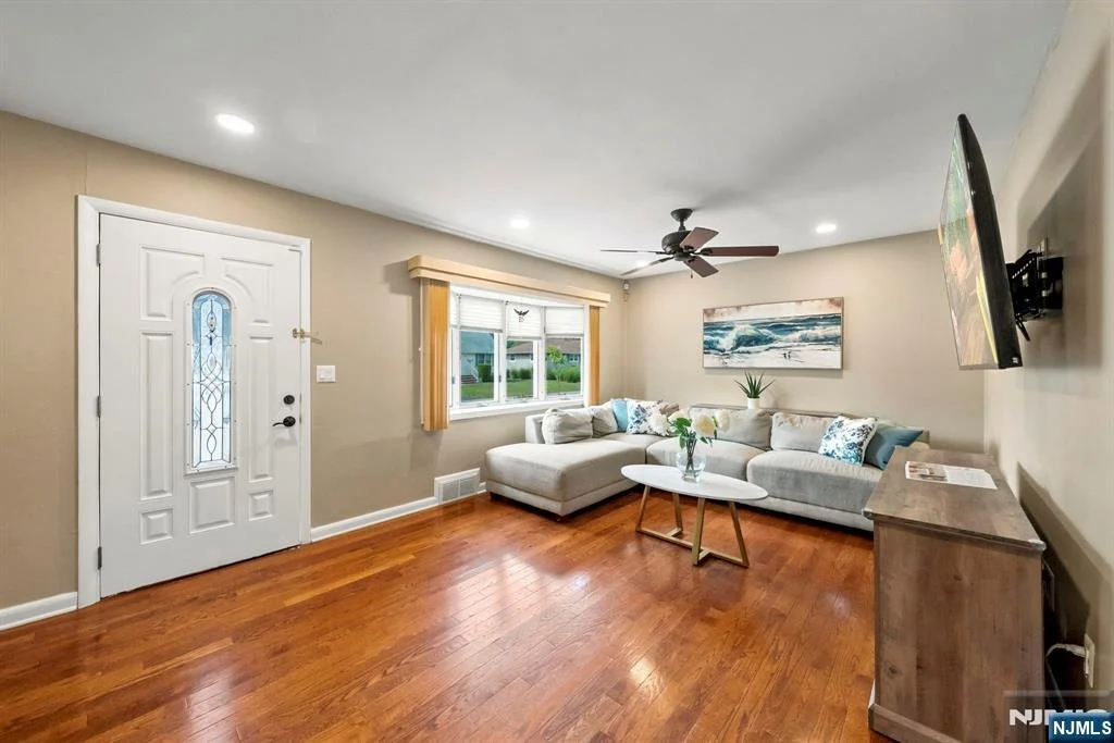Photo of 171 Olive