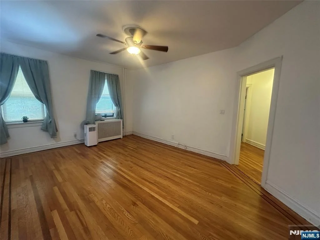 Photo of 303 Hamilton