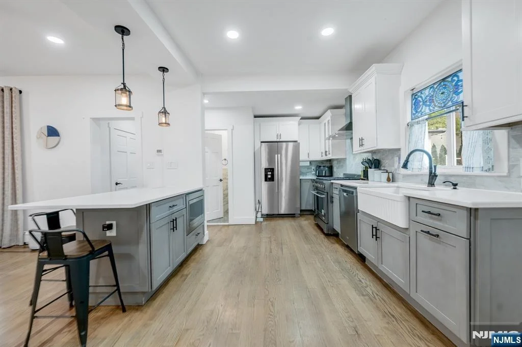 Photo of 49 Walnut
