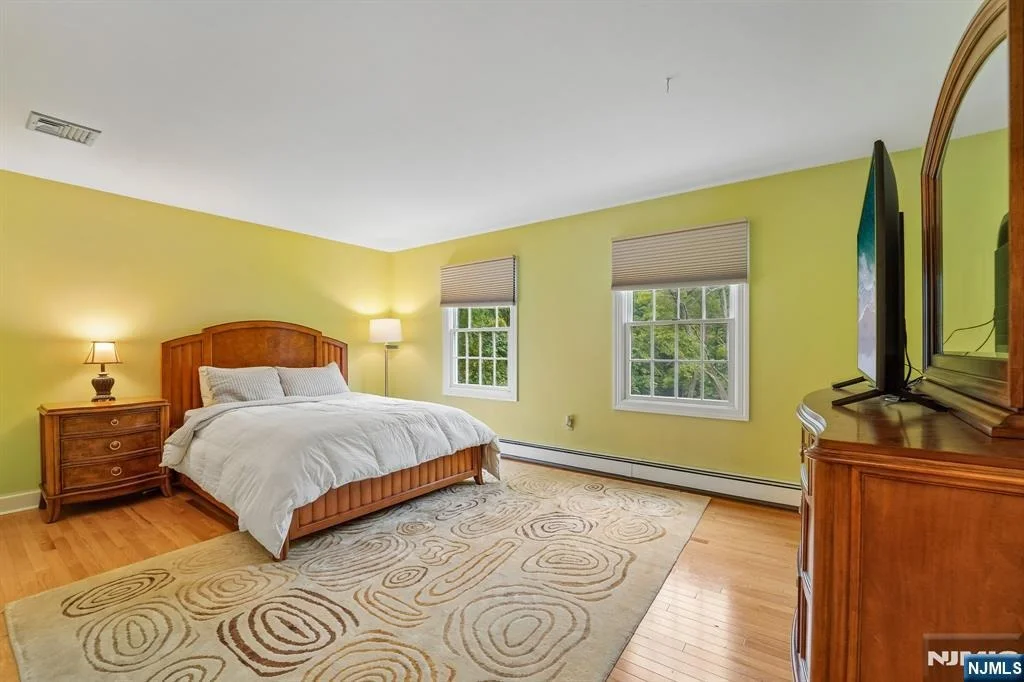 Photo of 580 Brookside