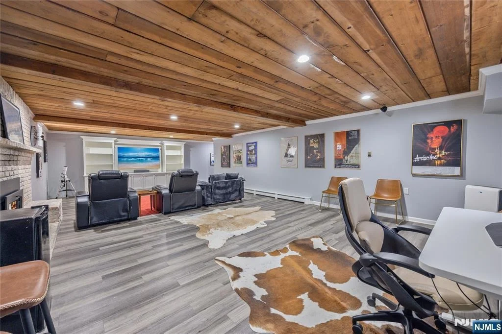 Photo of 202 Chestnut Ridge