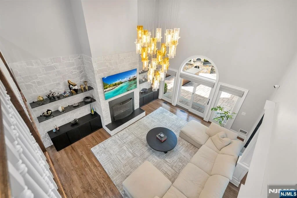 Photo of 7 Brookside