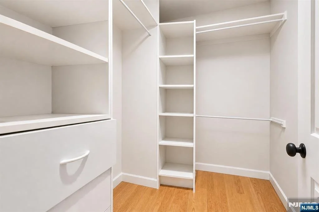 Photo of 1471 Terrill