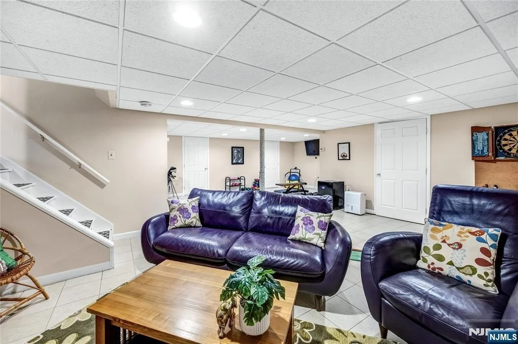 Photo of 9 Pinehill