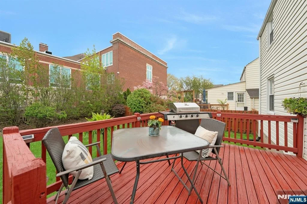 Photo of 17 Brookdale