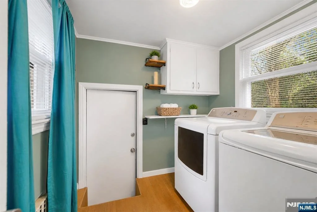 Photo of 99 Oneida