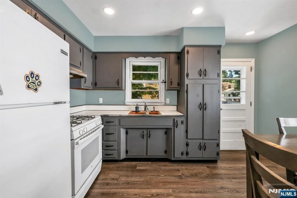 Photo of 101 Pinecrest