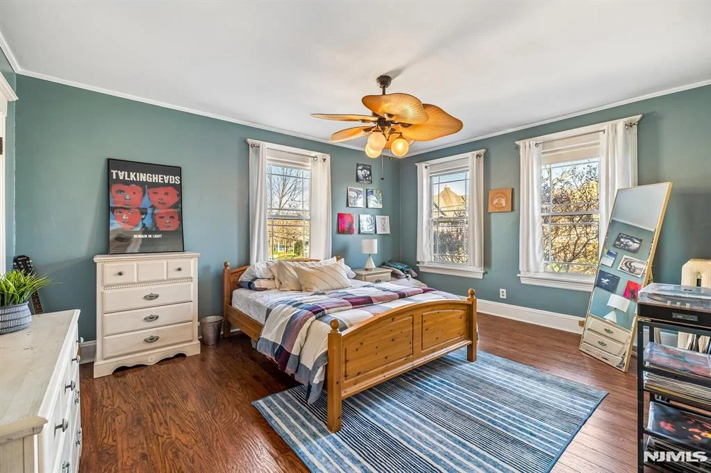 Photo of 208 Mortimer