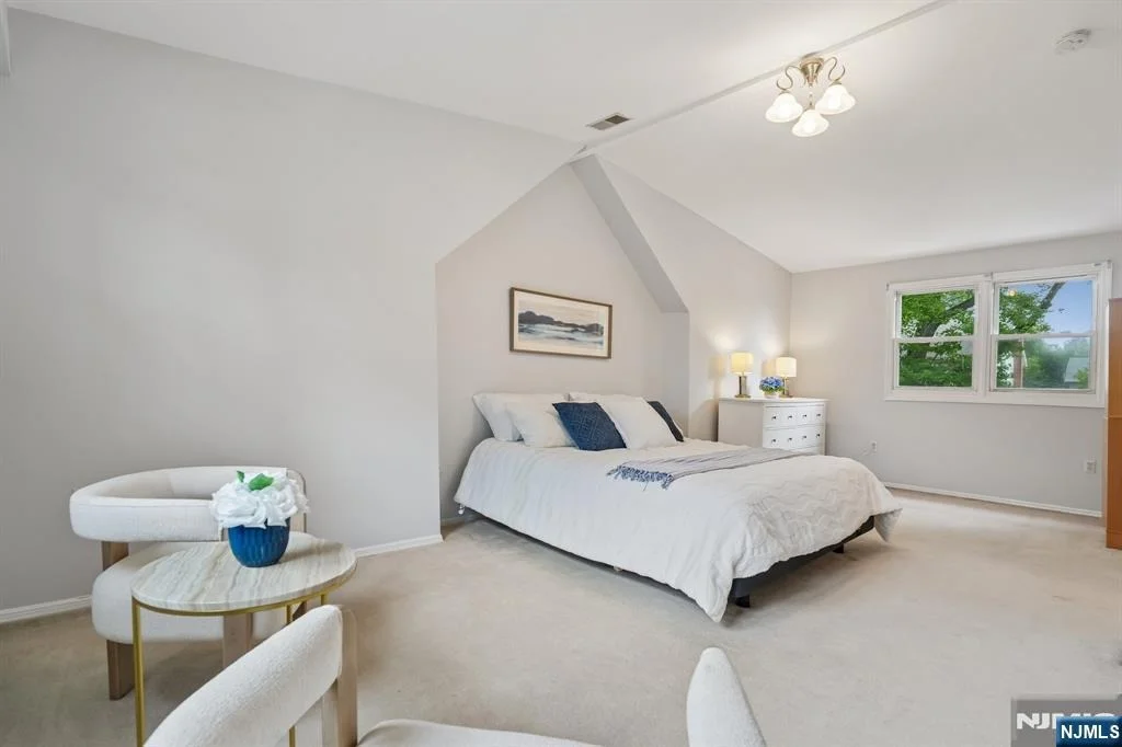 Photo of 184 Beech