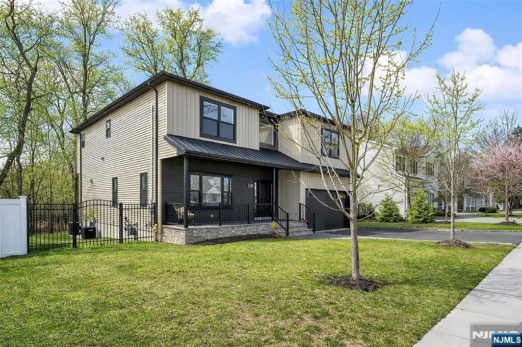 Photo of 129 Rivervale
