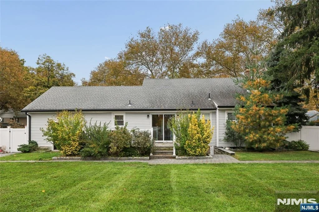 Photo of 707 Chadwick