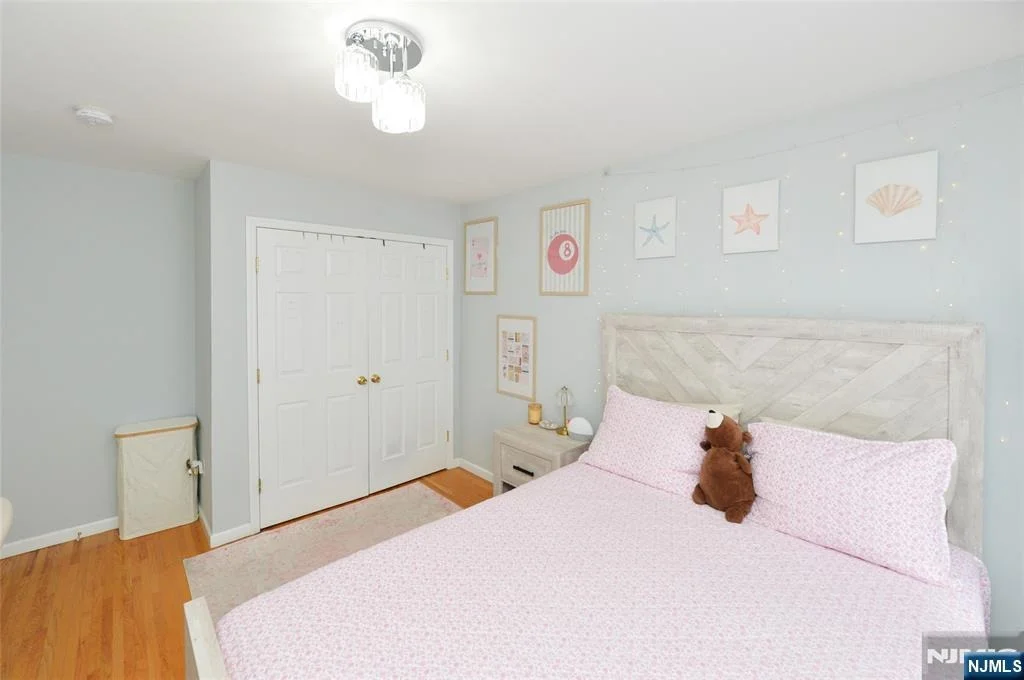 Photo of 120 Corabelle