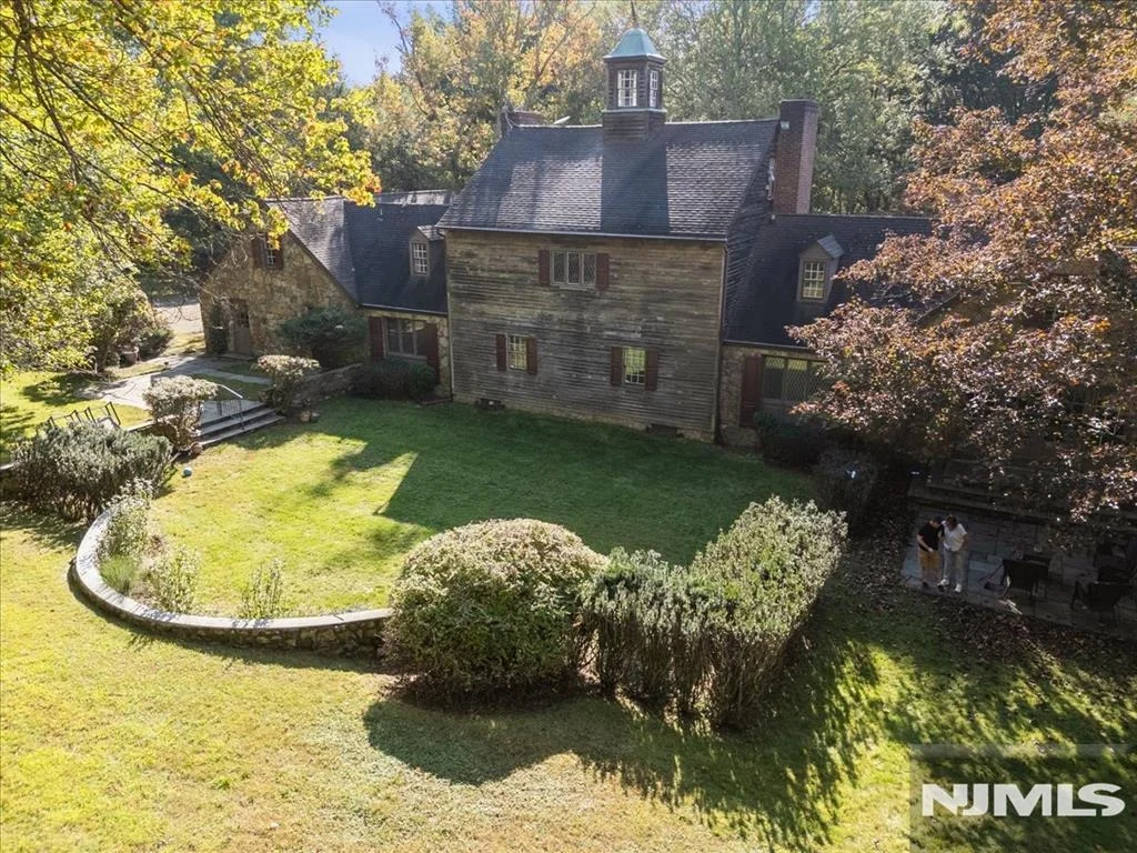Photo of 568 Waterloo