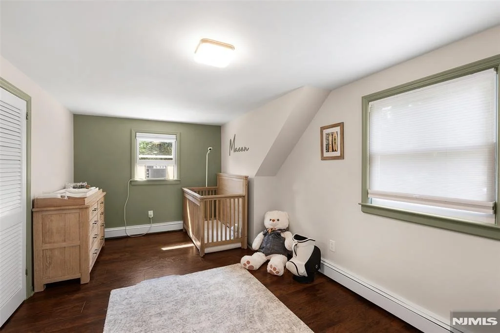 Photo of 32 Foothill