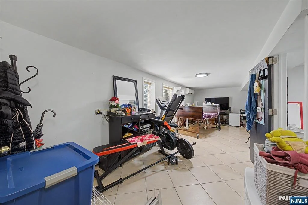 Photo of 154 Ames