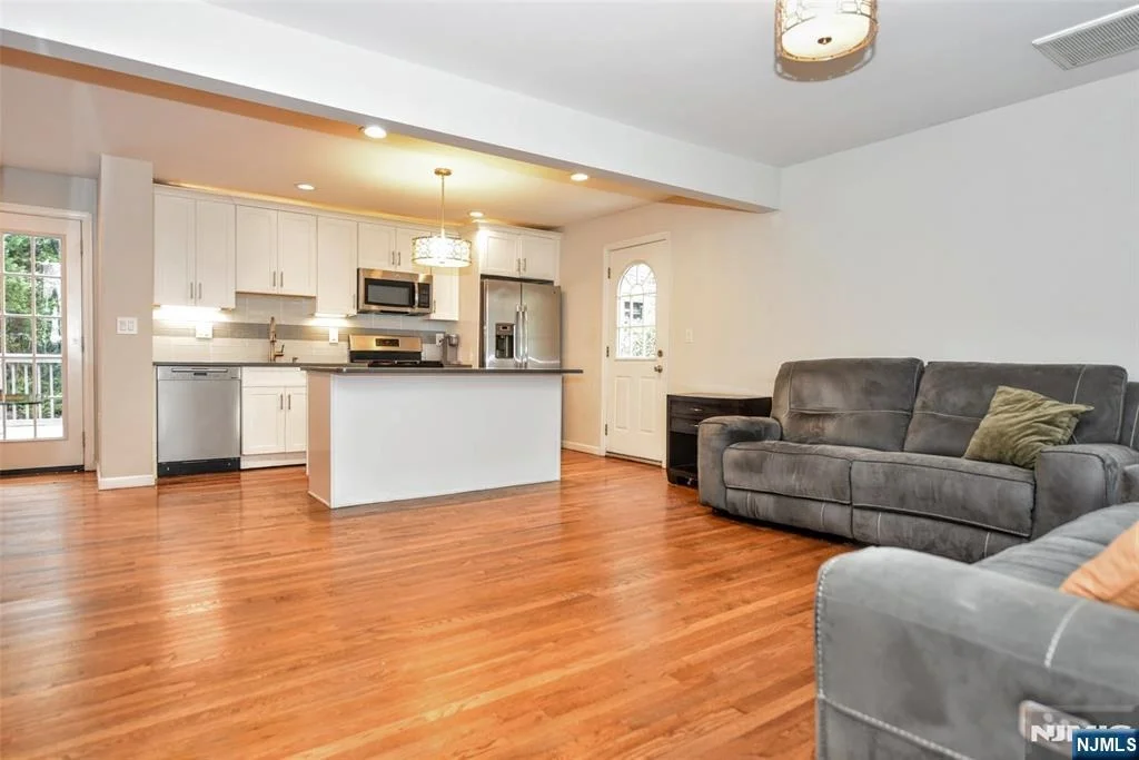 Photo of 475 Goffle