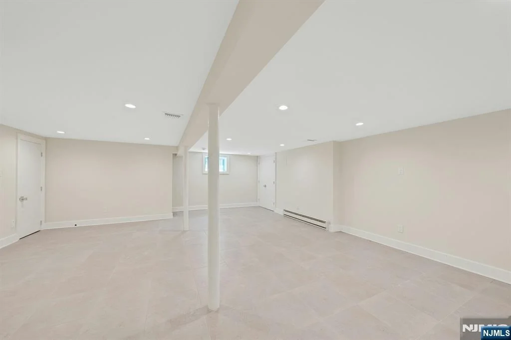 Photo of 35 Elm