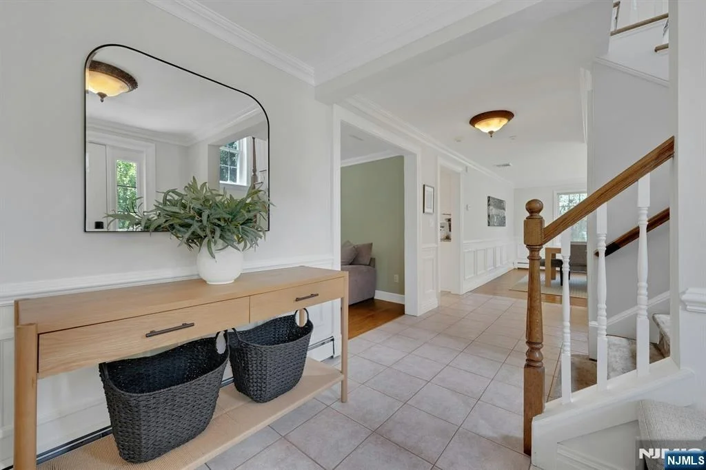 Photo of 140 Boulevard